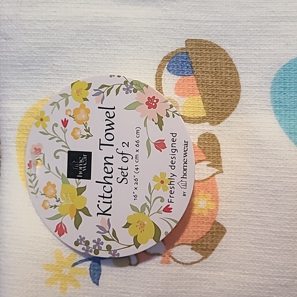 HOMEWEAR AND CELEBRATE TOGETHER HAND TOWELS BUNDLE OF 5 TOWELS - Picture 2 of 8